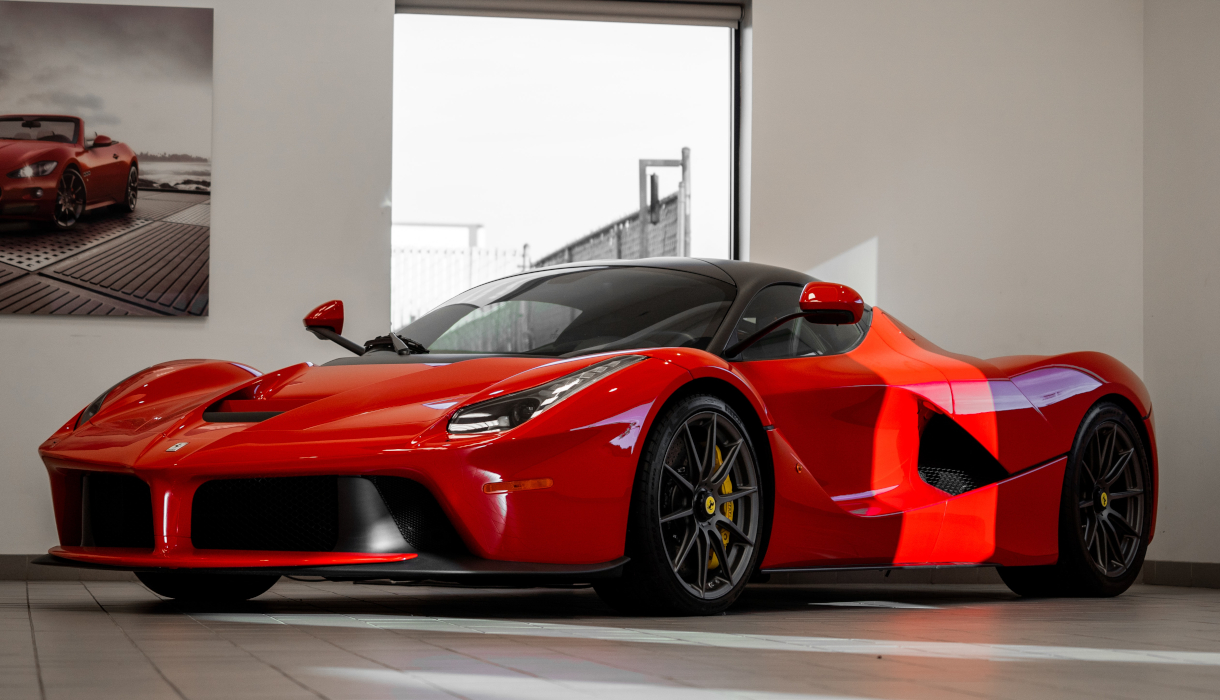 Ferrari LaFerrari - Photo by Joshua Koblin on Unsplash